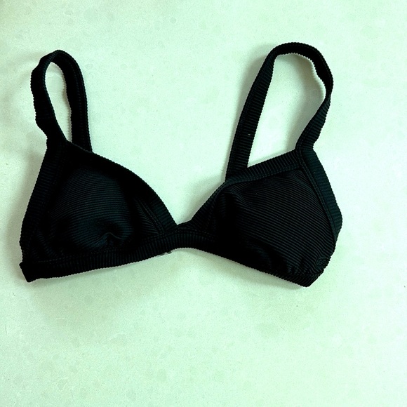 Billabong black bikini - Picture 2 of 10